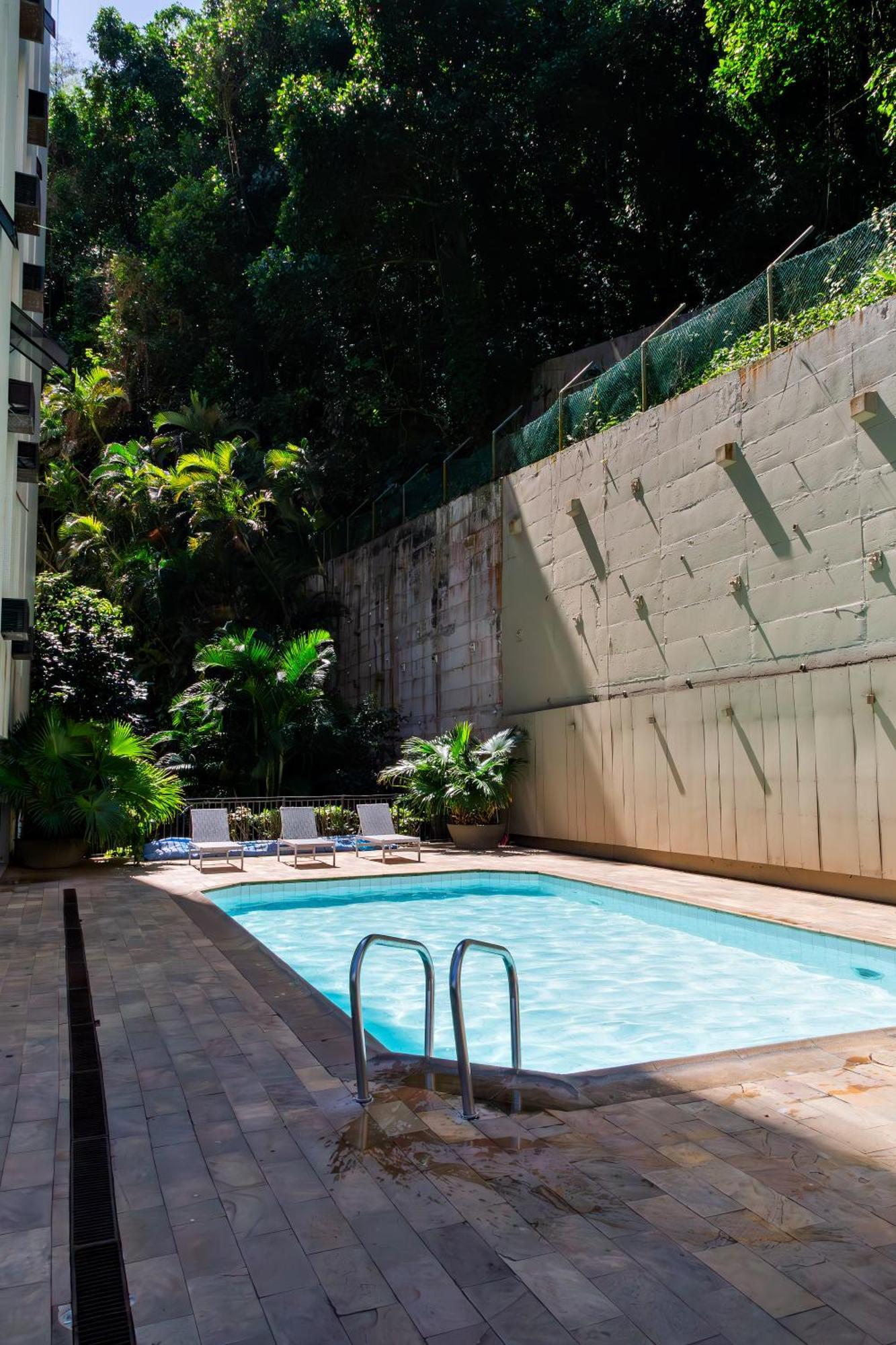 Copa Vista: Beachfront Comfort with Pool and 24/7 Security Rio de Janeiro Exterior photo